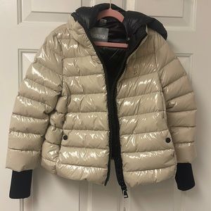 Herno Unisex Beige Brand New with tags jacket size 8A originally $760.00